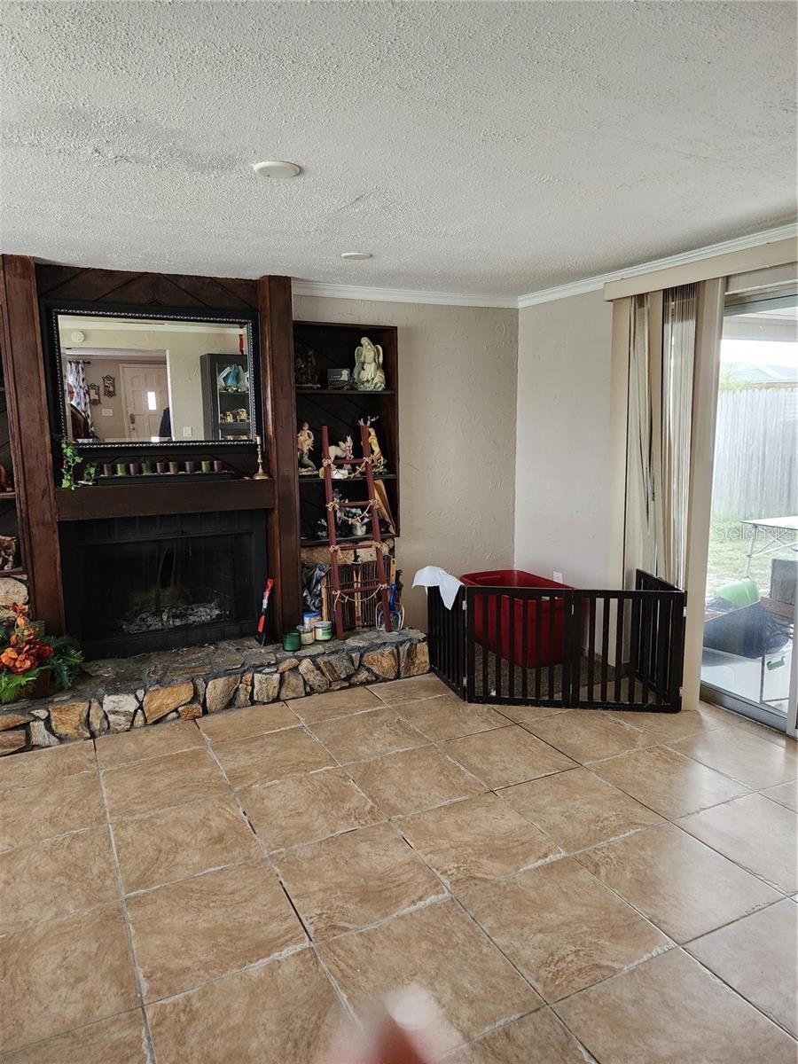 Image 7 of 8 For 9240 Sterling Lane