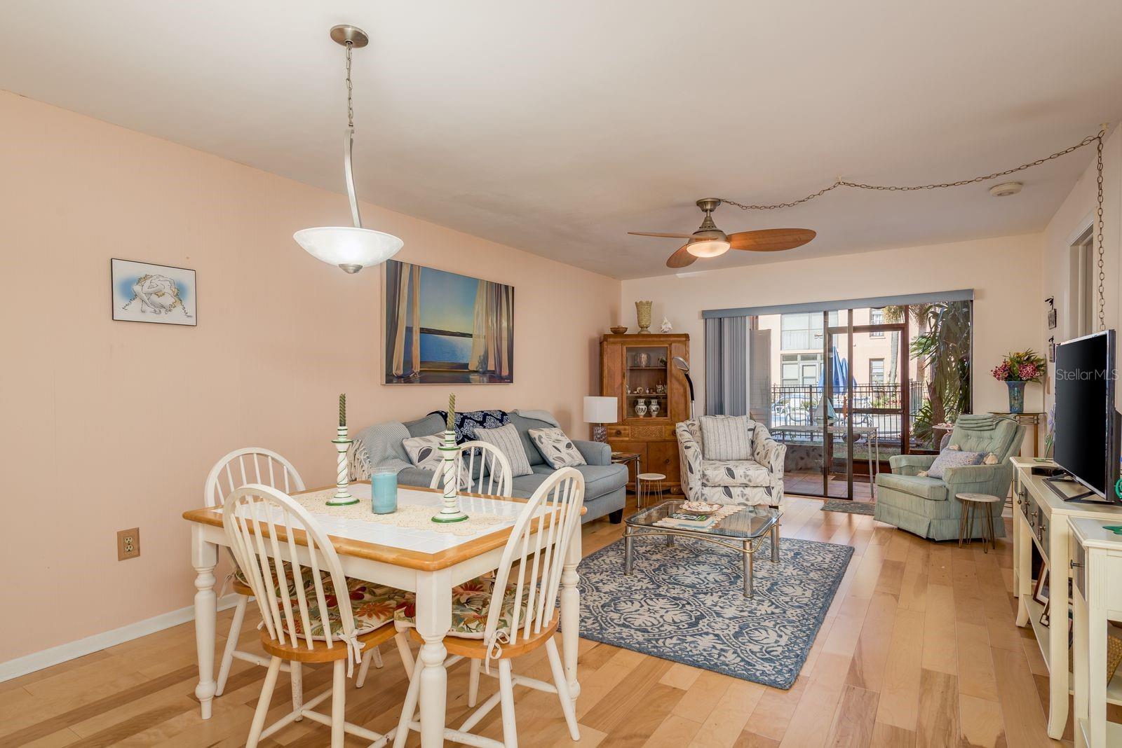 Image 8 of 46 For 40 Orange Street 102