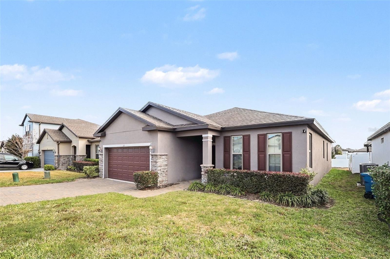 Image 2 of 31 For 213 Citrus Isle Loop