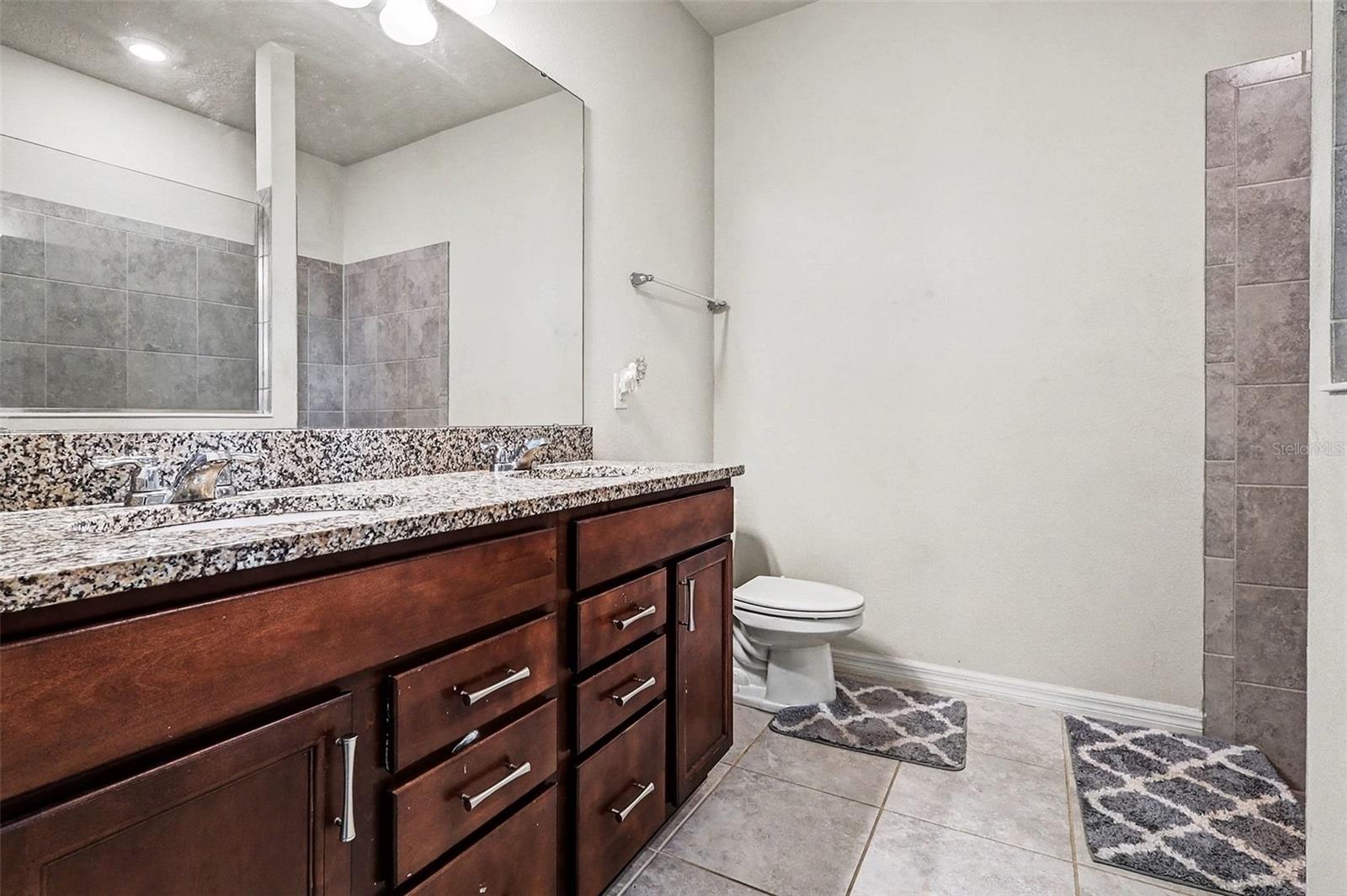 Image 28 of 31 For 213 Citrus Isle Loop