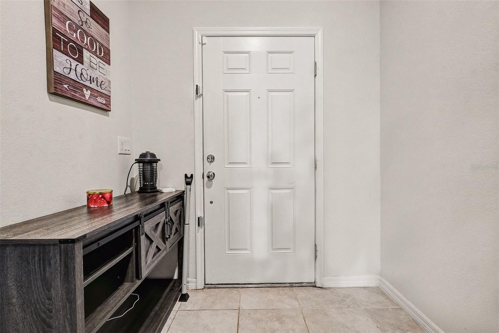 Image 3 of 31 For 213 Citrus Isle Loop