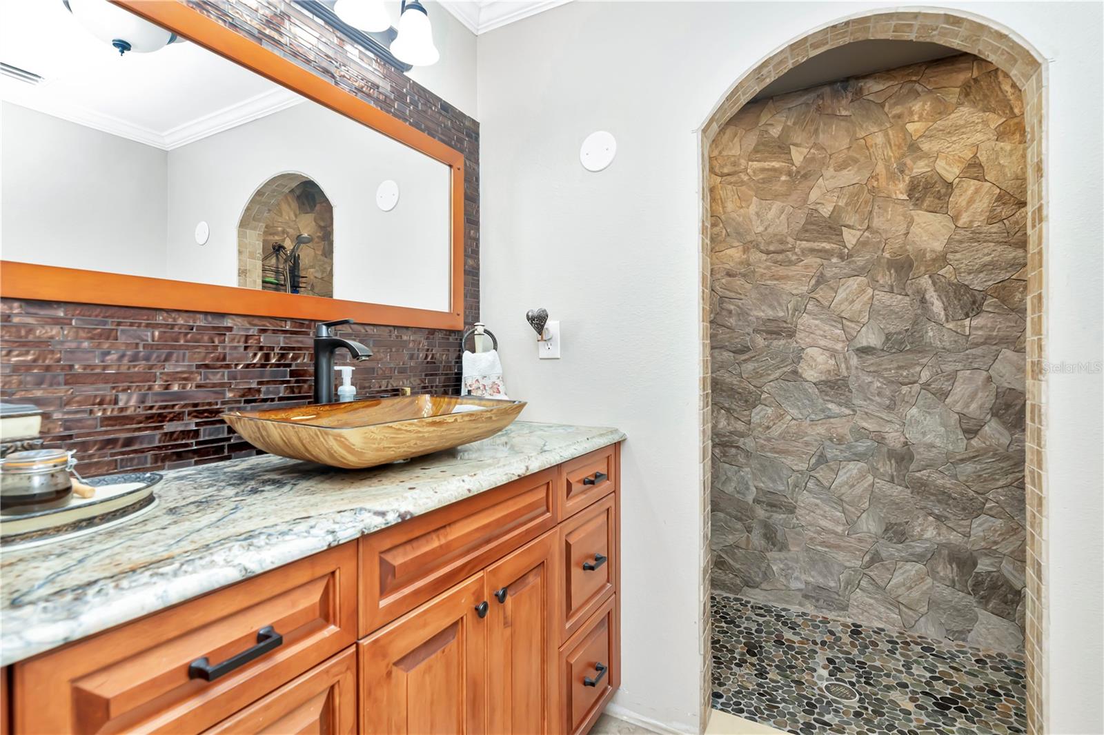 Image 18 of 40 For 1300 Amble Lane