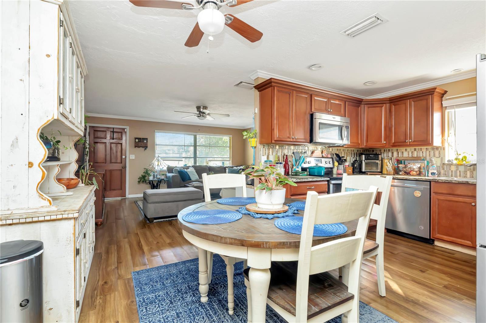 Image 29 of 40 For 1300 Amble Lane