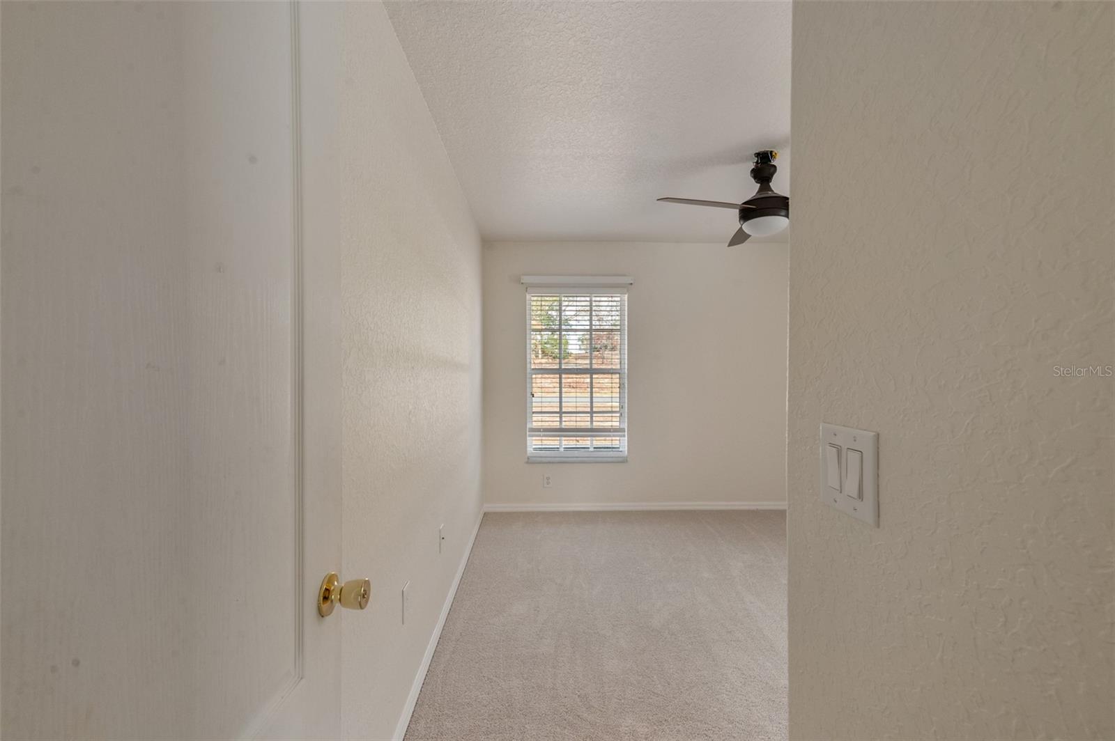 Image 20 of 50 For 17338 Mediterranean Circle