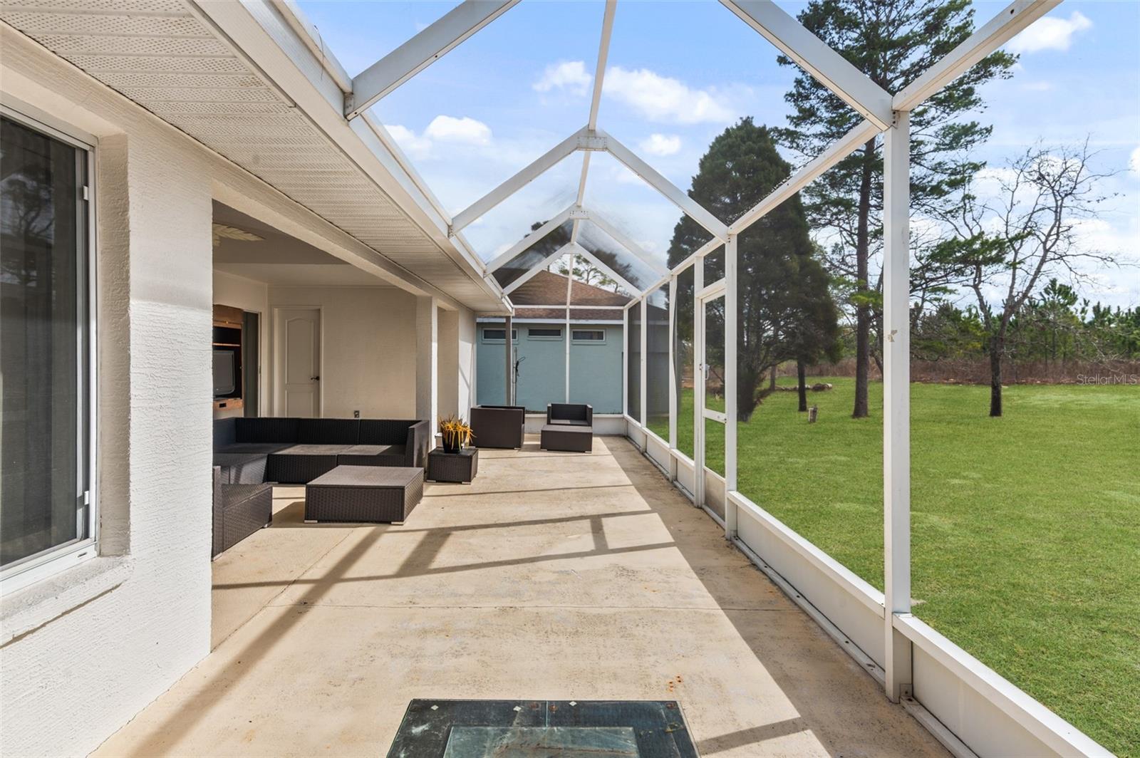 Image 40 of 50 For 17338 Mediterranean Circle