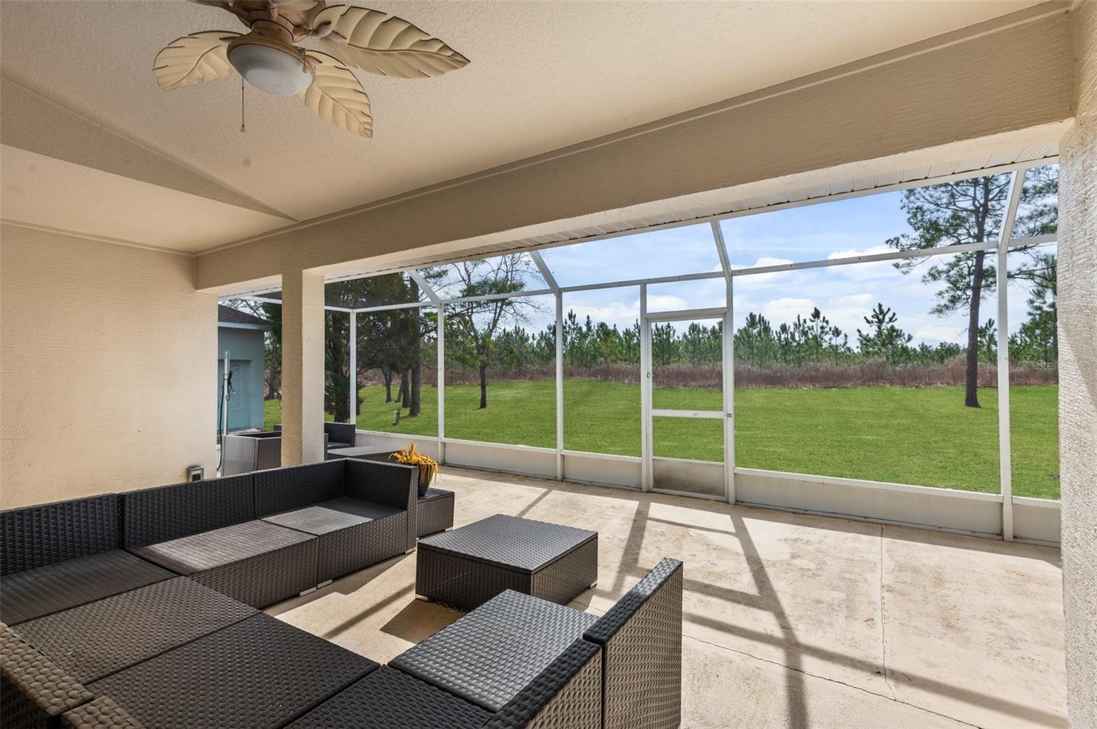 Image 42 of 50 For 17338 Mediterranean Circle