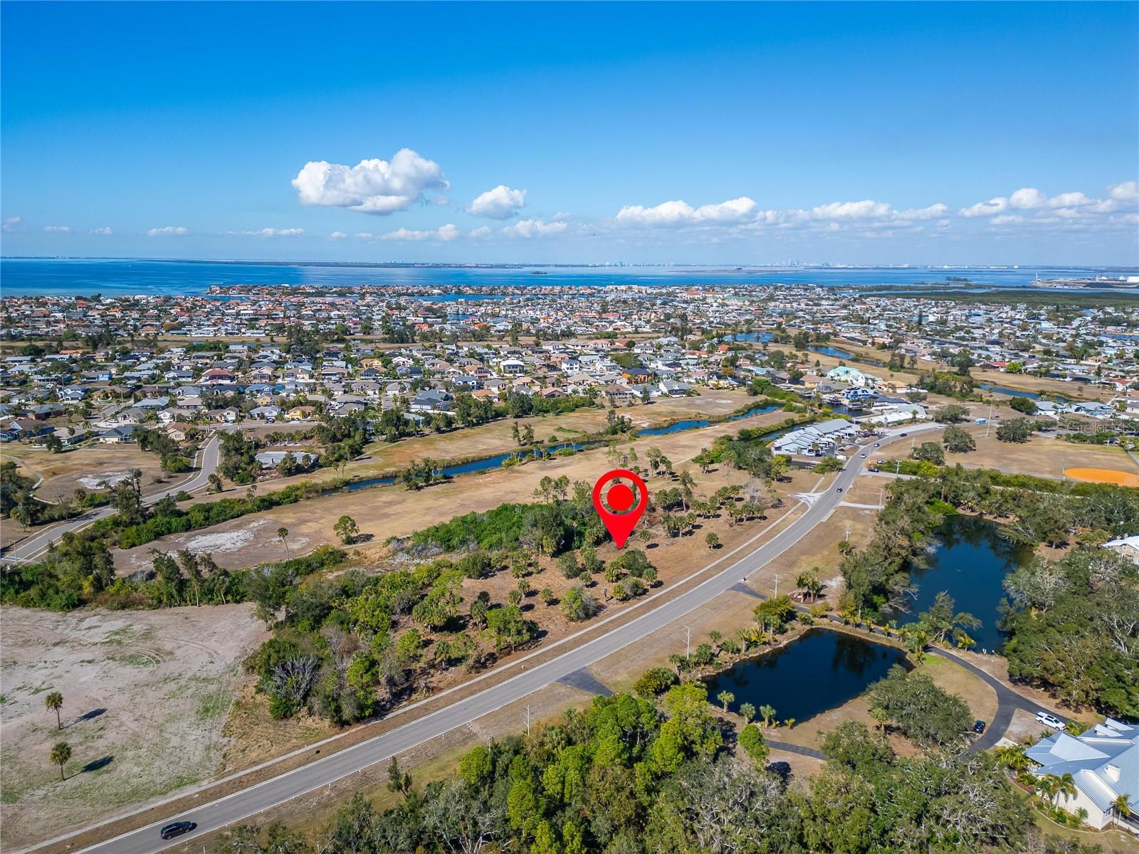 Listing photo id 0 for 819 Golf And Sea Boulevard