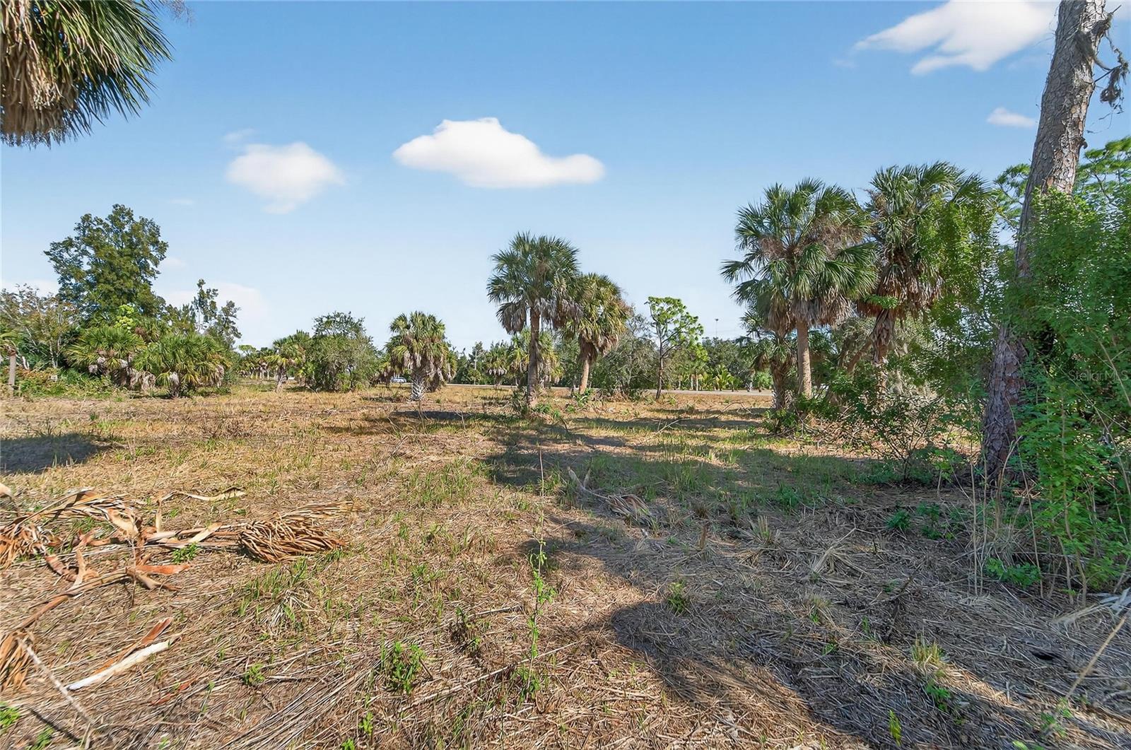 Listing photo id 28 for 819 Golf And Sea Boulevard