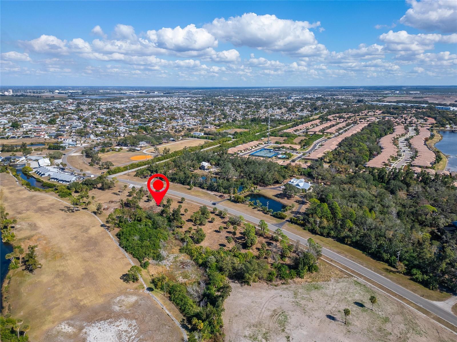 Listing photo id 5 for 819 Golf And Sea Boulevard