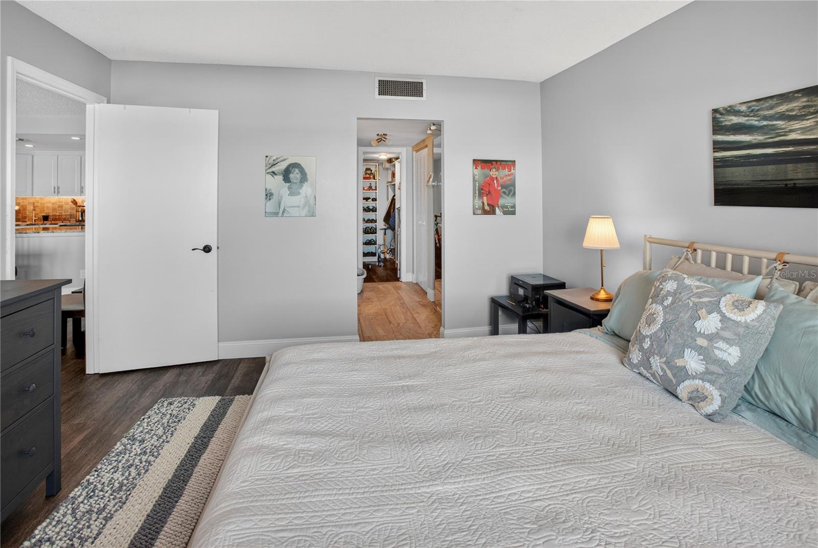 Image 10 of 17 For 400 64th Avenue 408