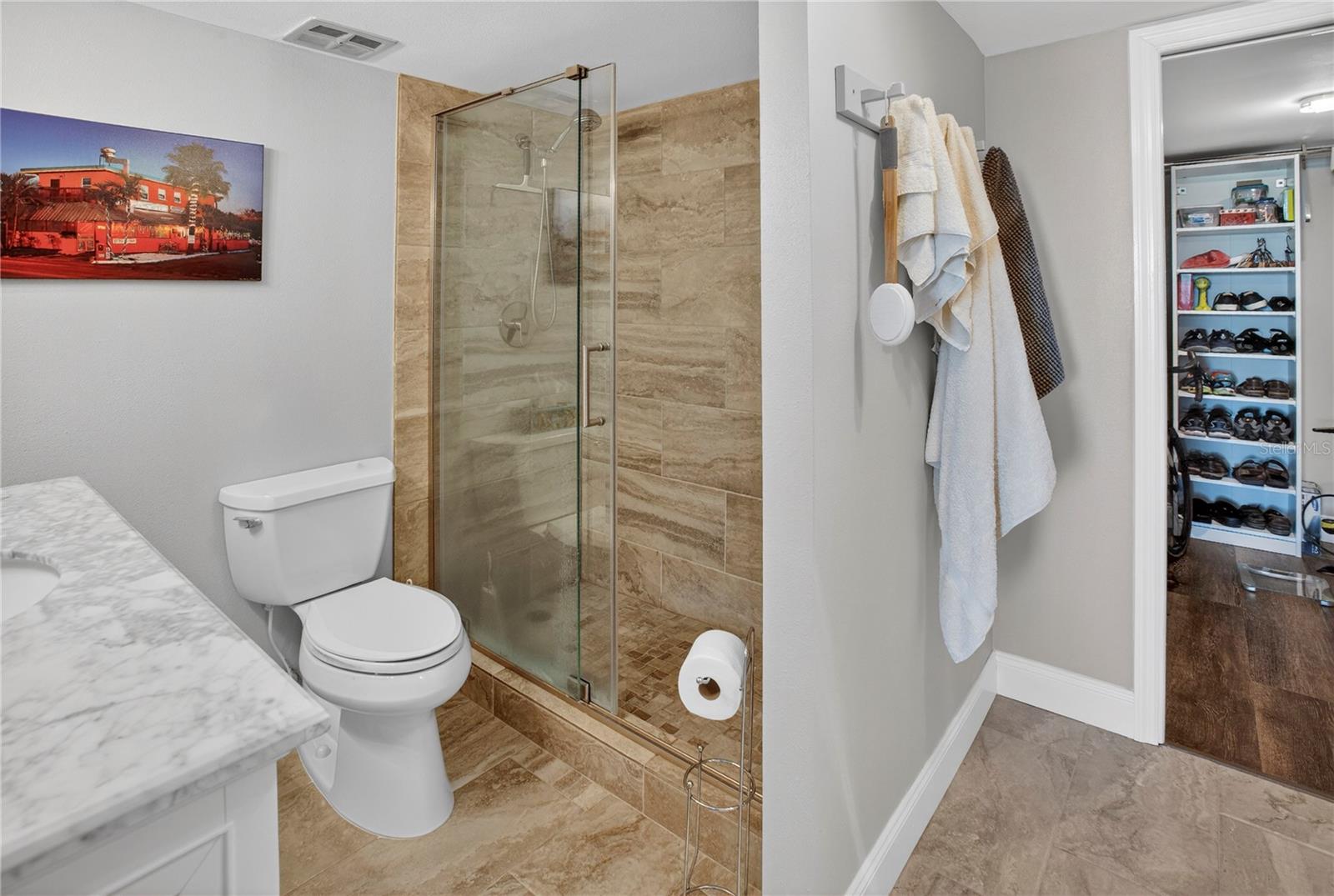 Image 11 of 17 For 400 64th Avenue 408