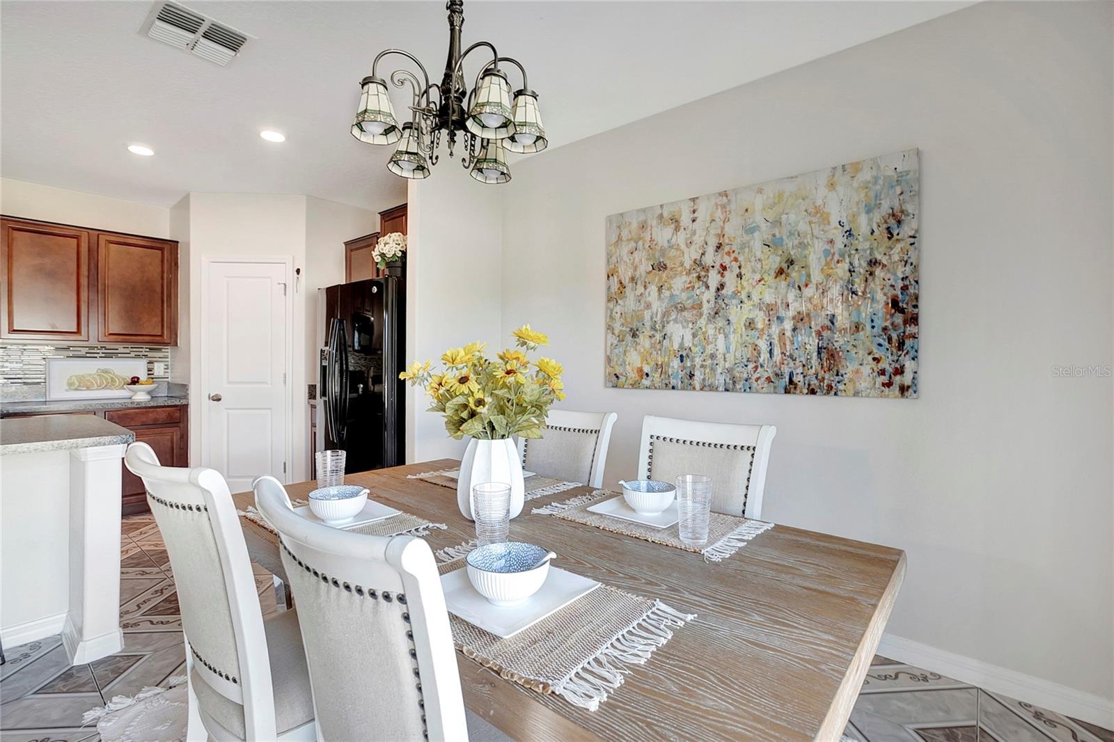 Image 12 of 42 For 359 Cascade Bend Drive