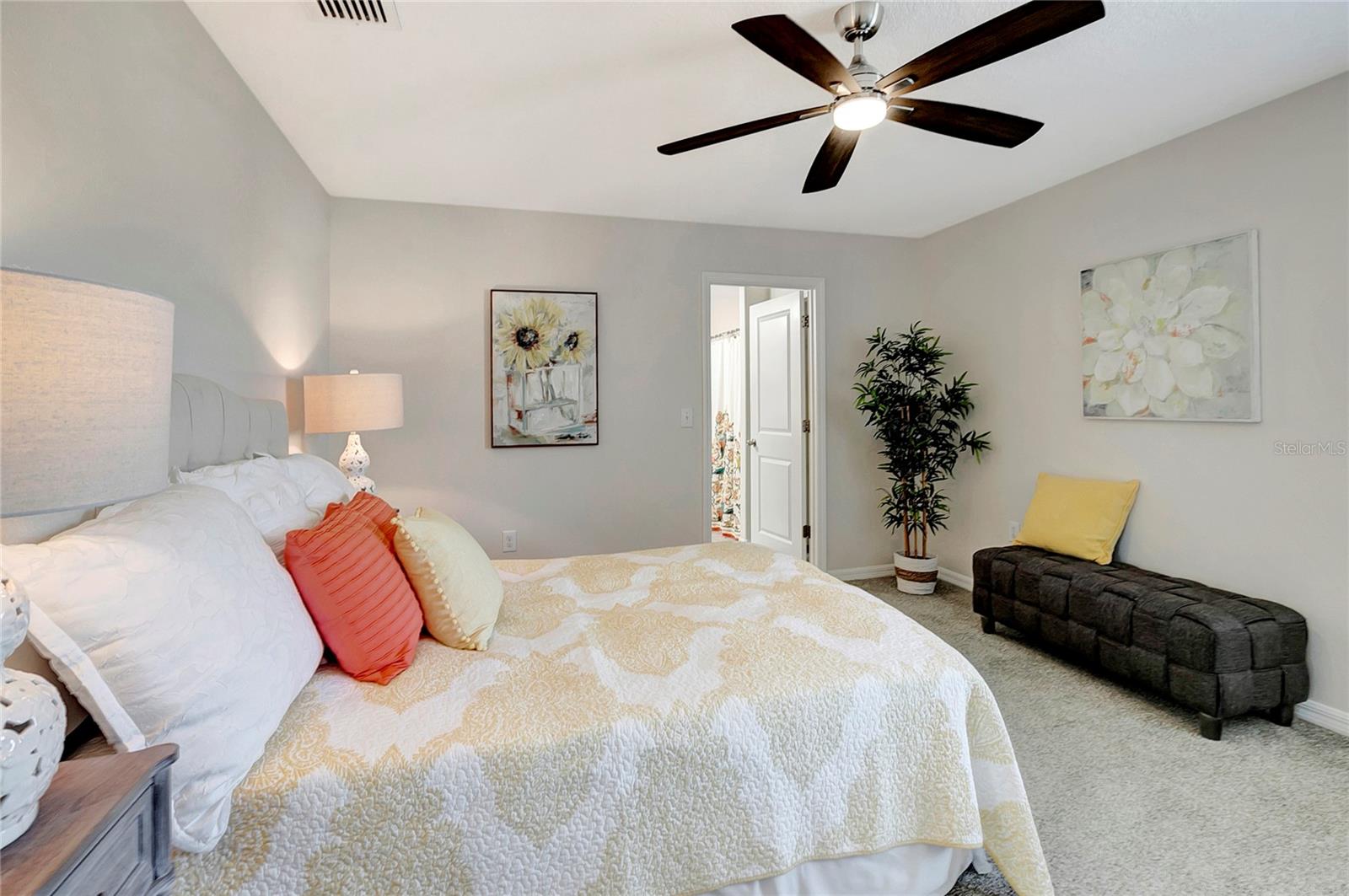 Image 23 of 42 For 359 Cascade Bend Drive