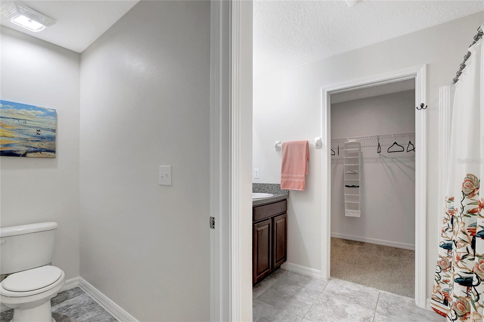 Image 26 of 42 For 359 Cascade Bend Drive