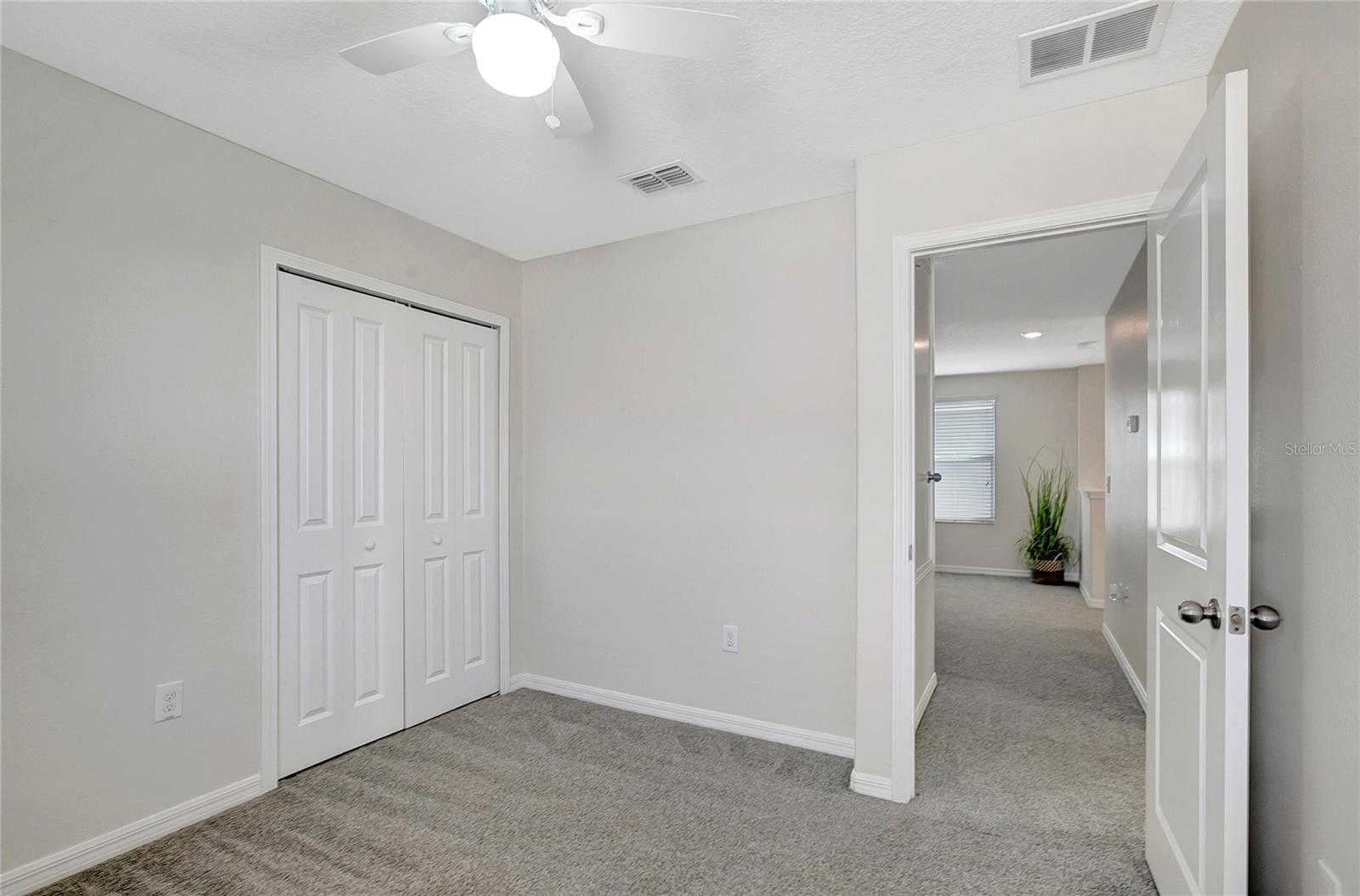 Image 38 of 42 For 359 Cascade Bend Drive