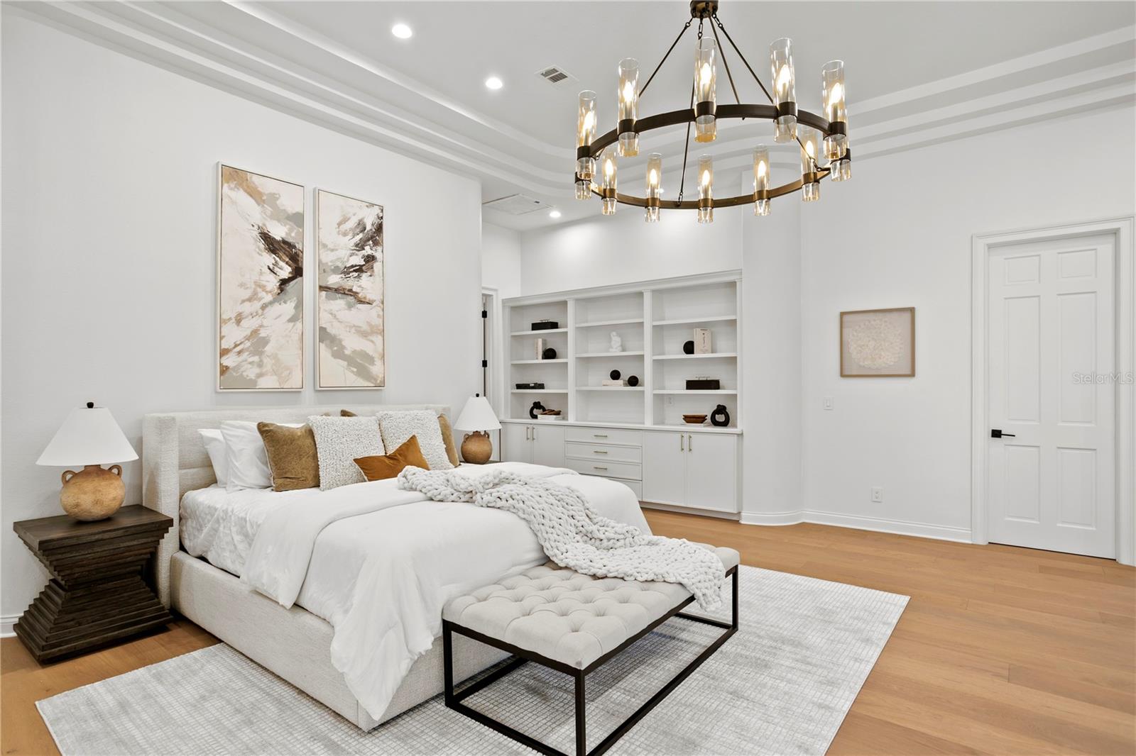 Image 17 of 100 For 6324 Maclaurin Drive