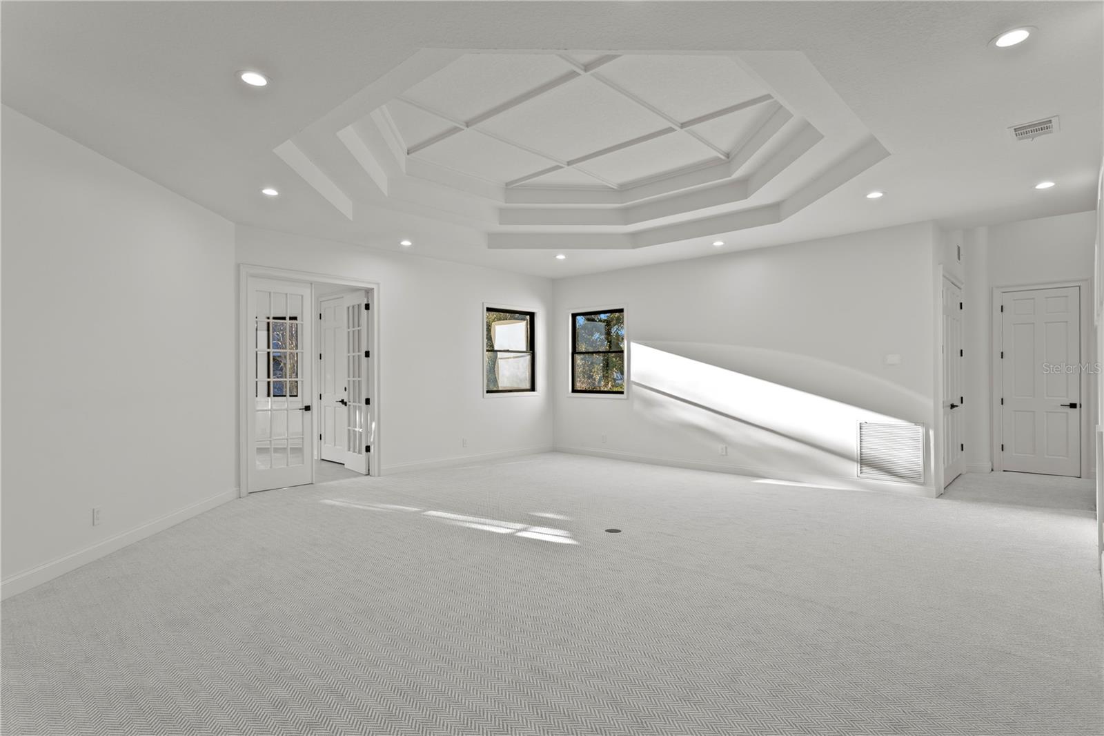 Image 61 of 100 For 6324 Maclaurin Drive