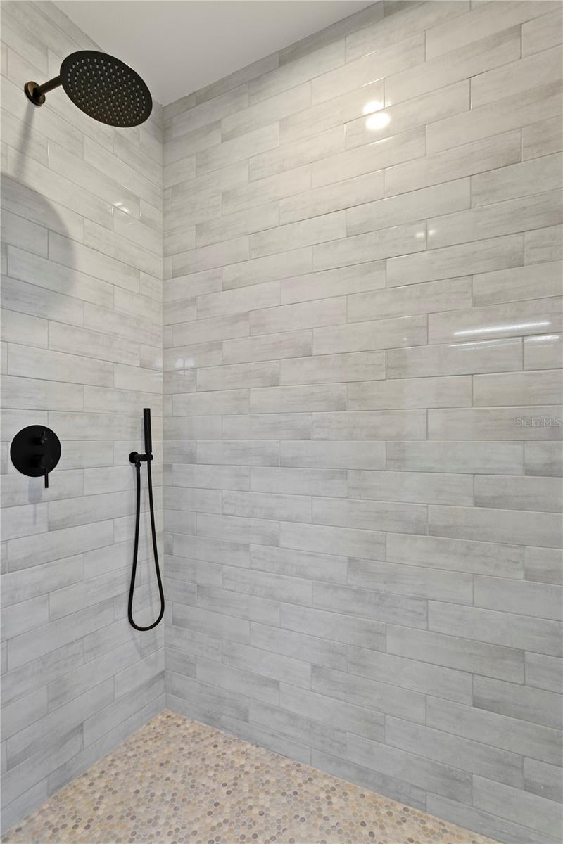 Image 63 of 100 For 6324 Maclaurin Drive