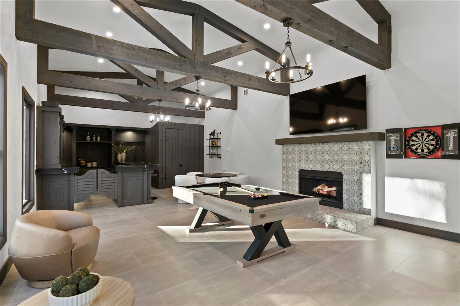 Image 71 of 100 For 6324 Maclaurin Drive