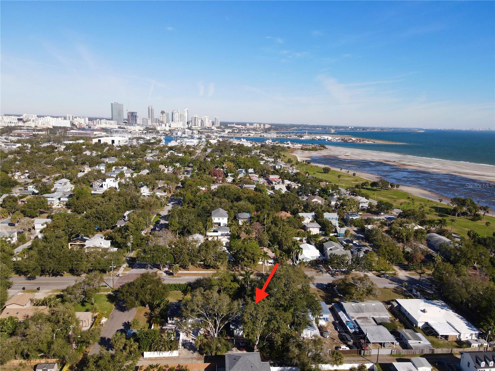 Image 44 of 57 For 220 22nd Avenue Se