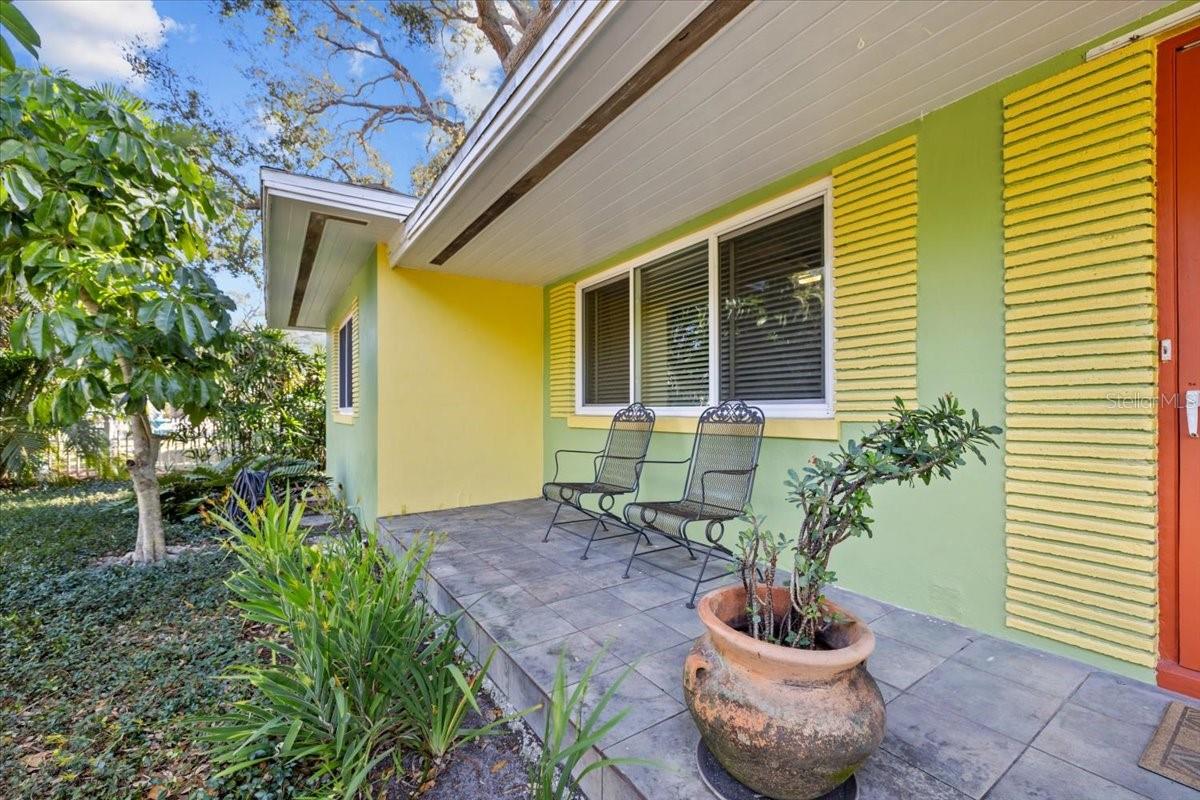 Image 6 of 57 For 220 22nd Avenue Se