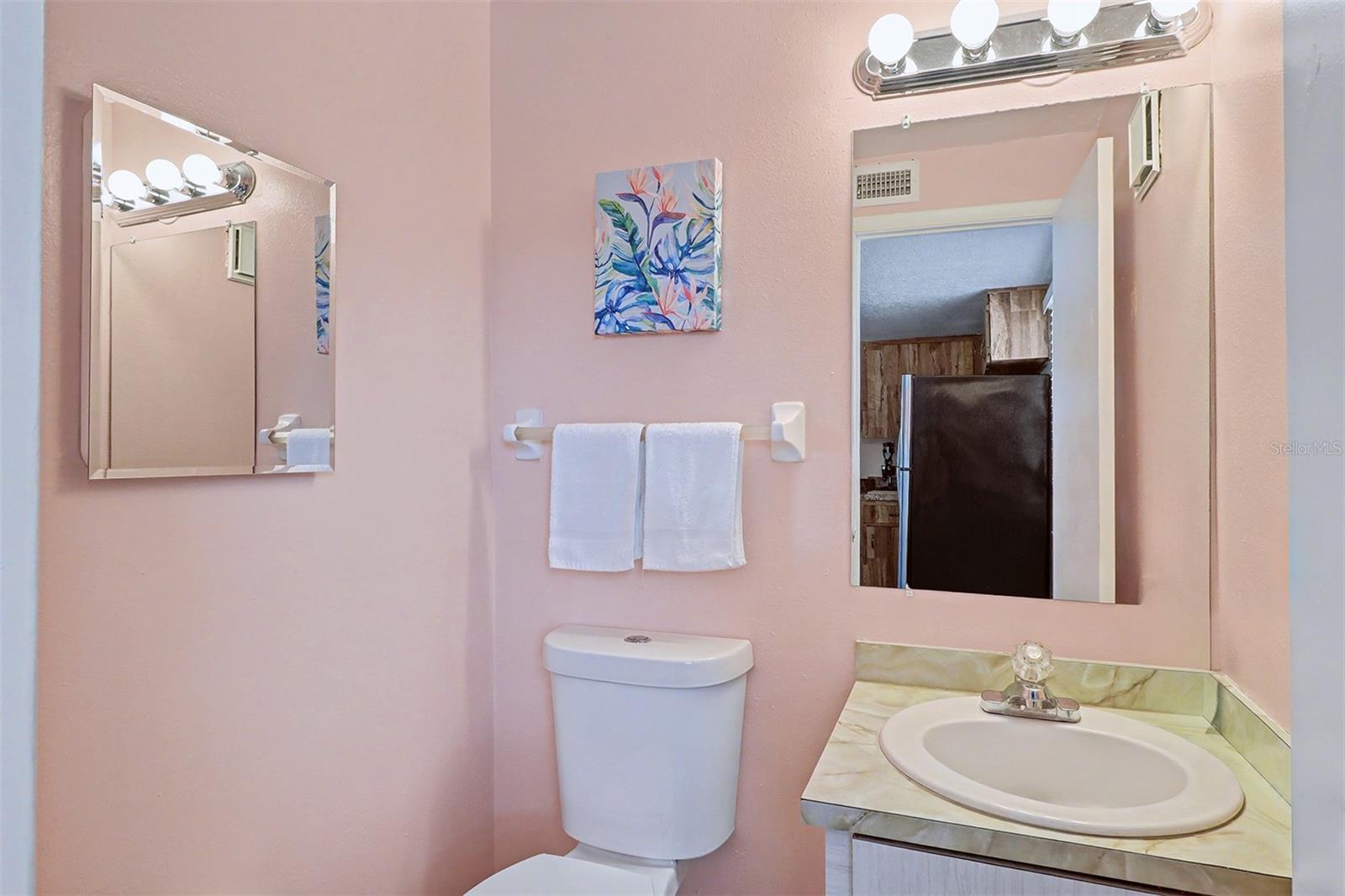 Image 19 of 37 For 700 2nd Street B