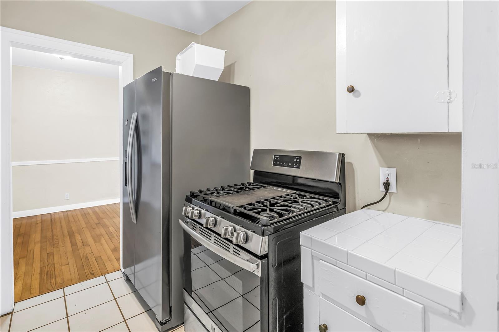 Image 14 of 38 For 3701 26th Street N