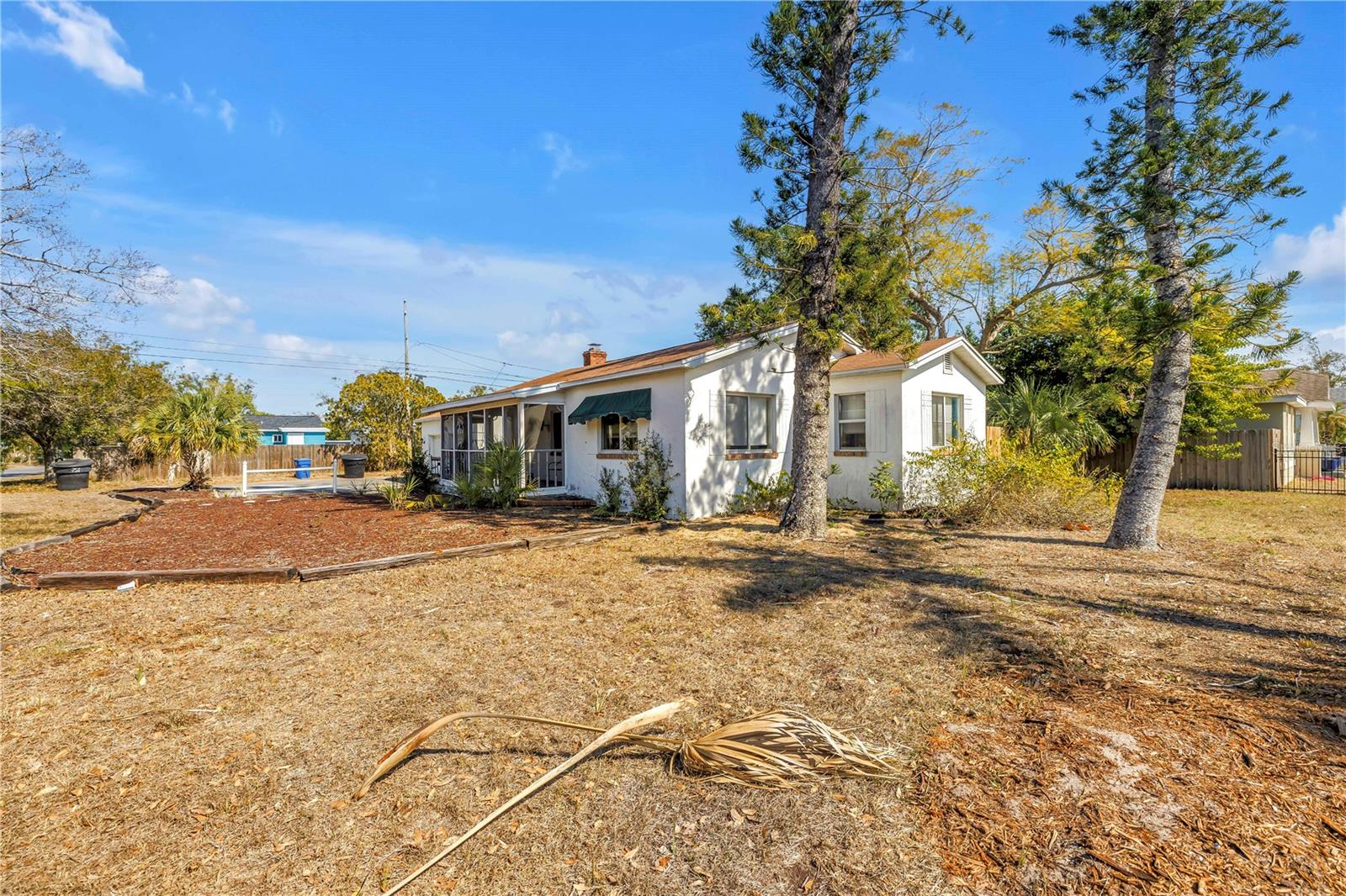 Image 18 of 38 For 3701 26th Street N