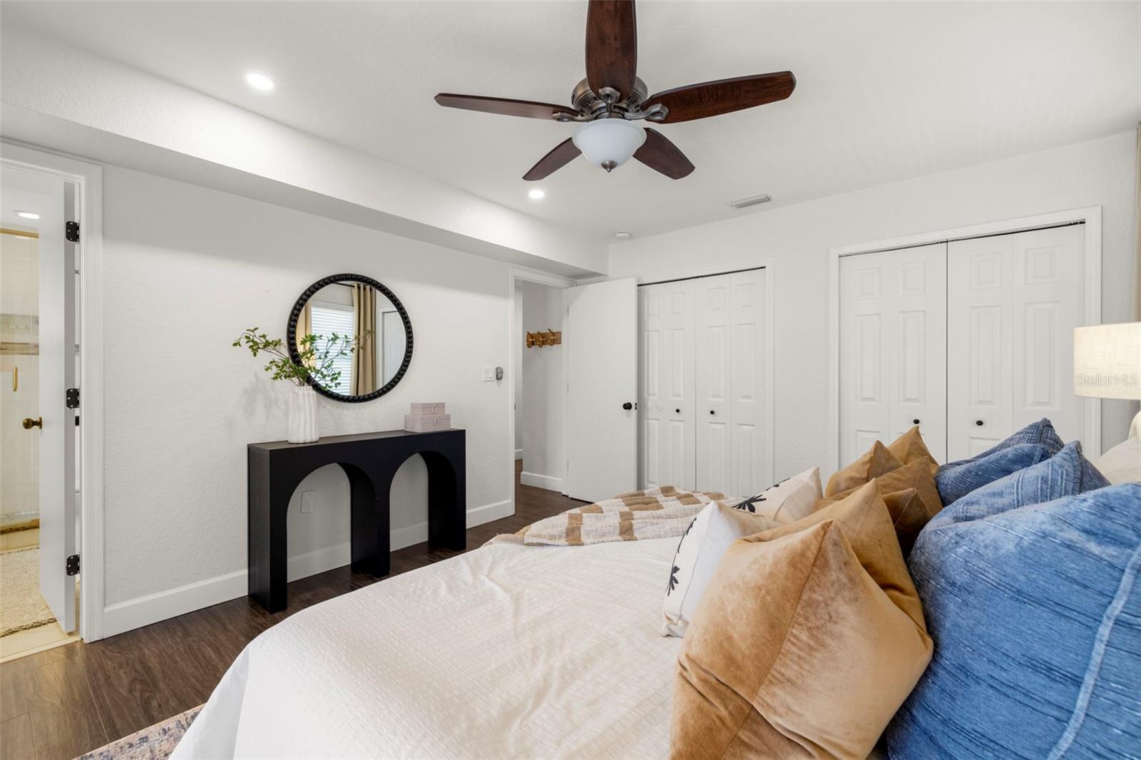 Image 14 of 37 For 247 126th Avenue