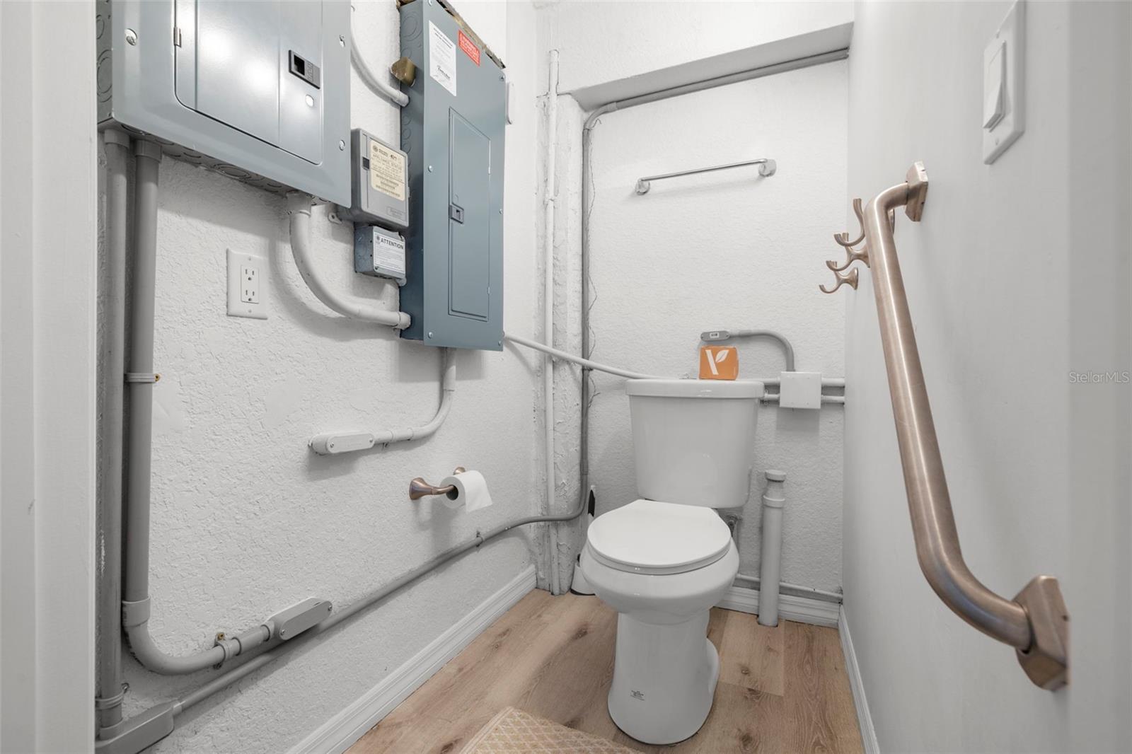 Image 27 of 37 For 247 126th Avenue