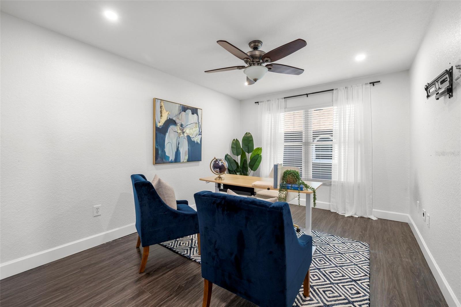 Image 9 of 37 For 247 126th Avenue