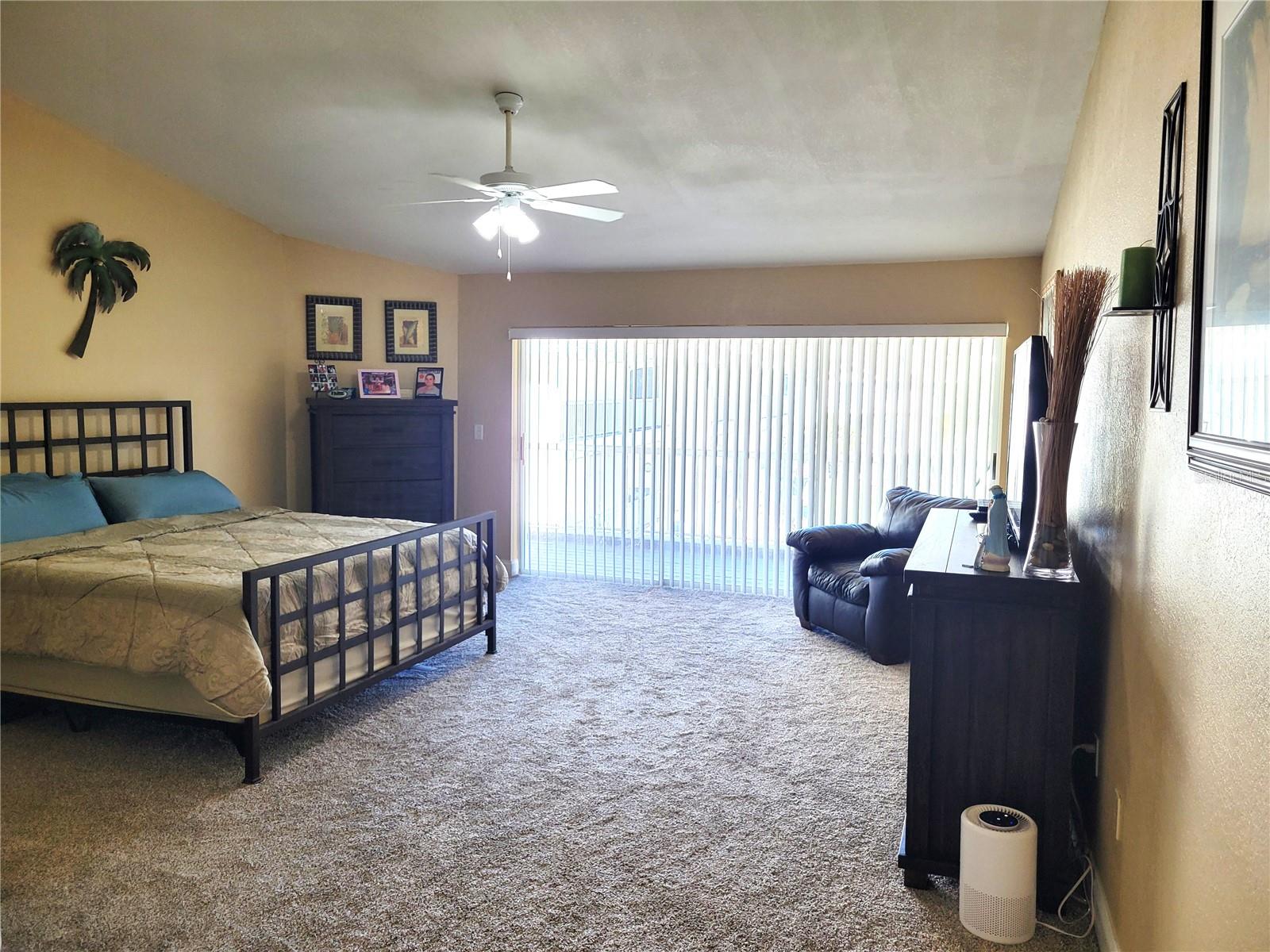 Image 5 of 15 For 9215 Captiva Circle