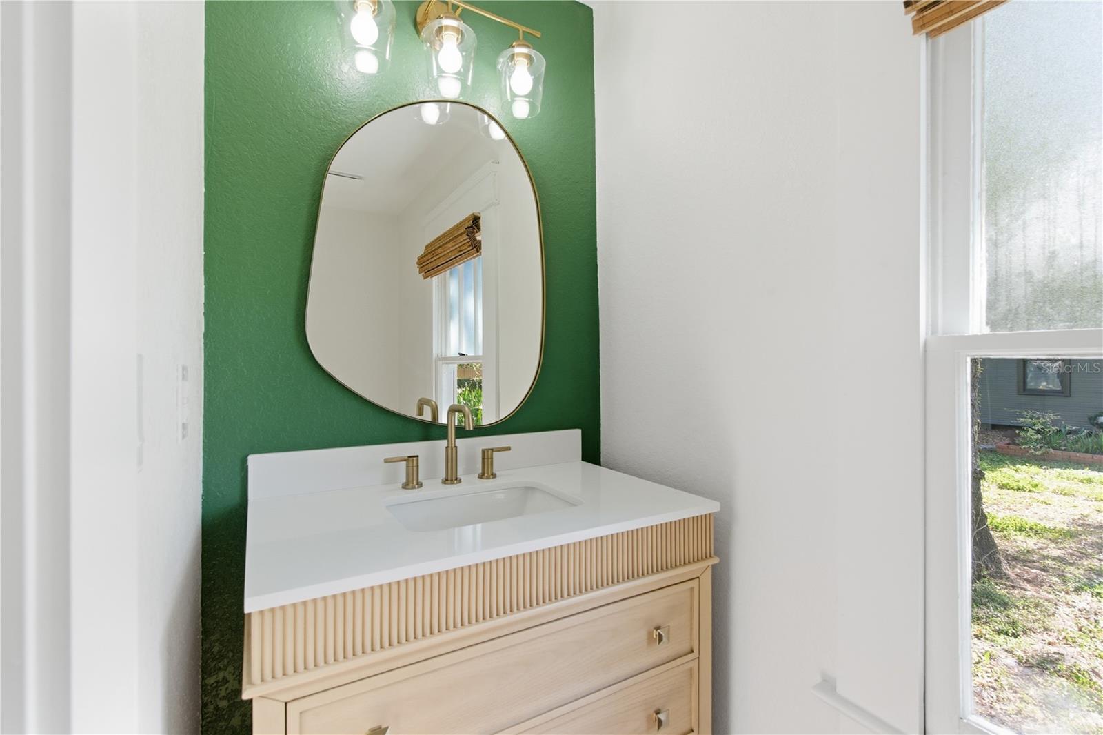 Image 17 of 27 For 5508 Branch Avenue