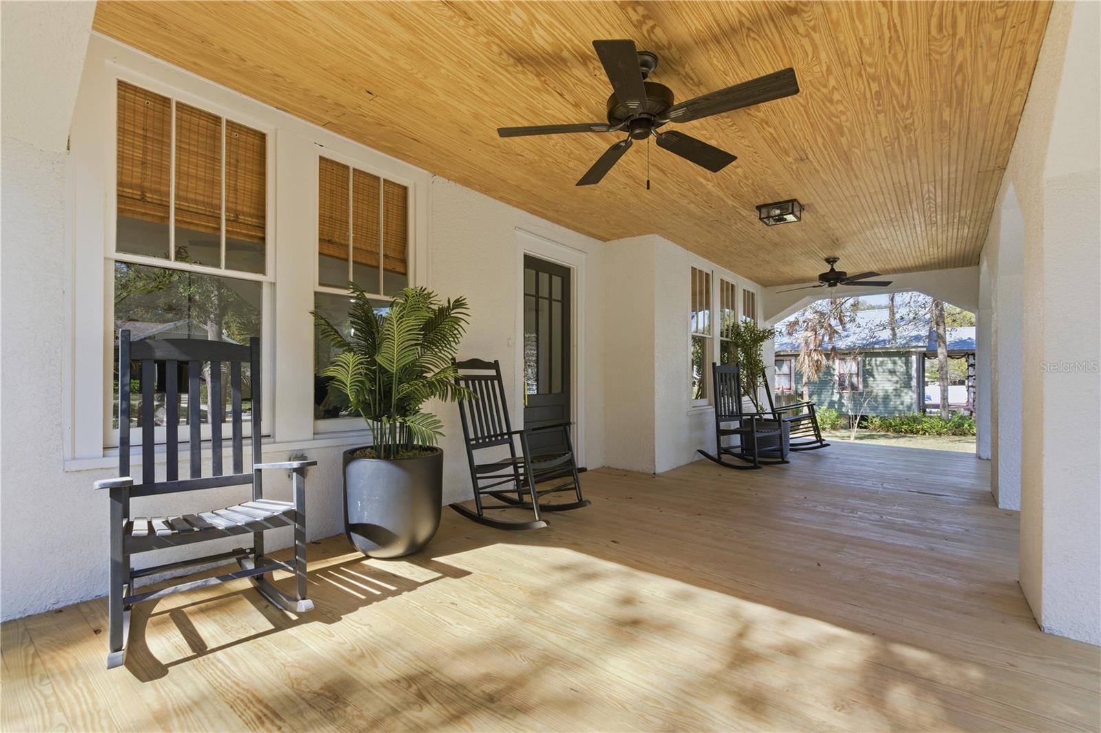 Image 3 of 27 For 5508 Branch Avenue