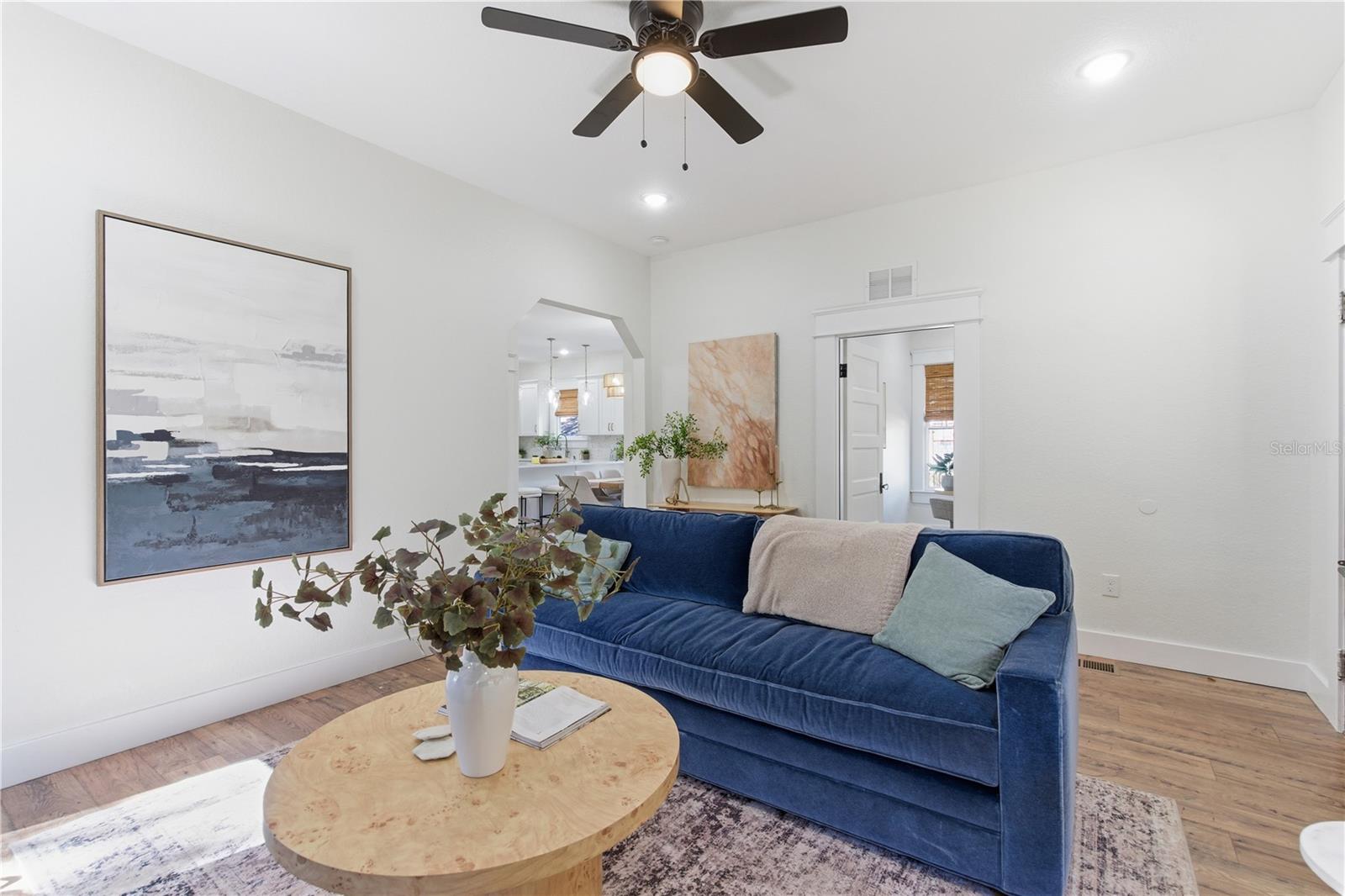 Image 6 of 27 For 5508 Branch Avenue