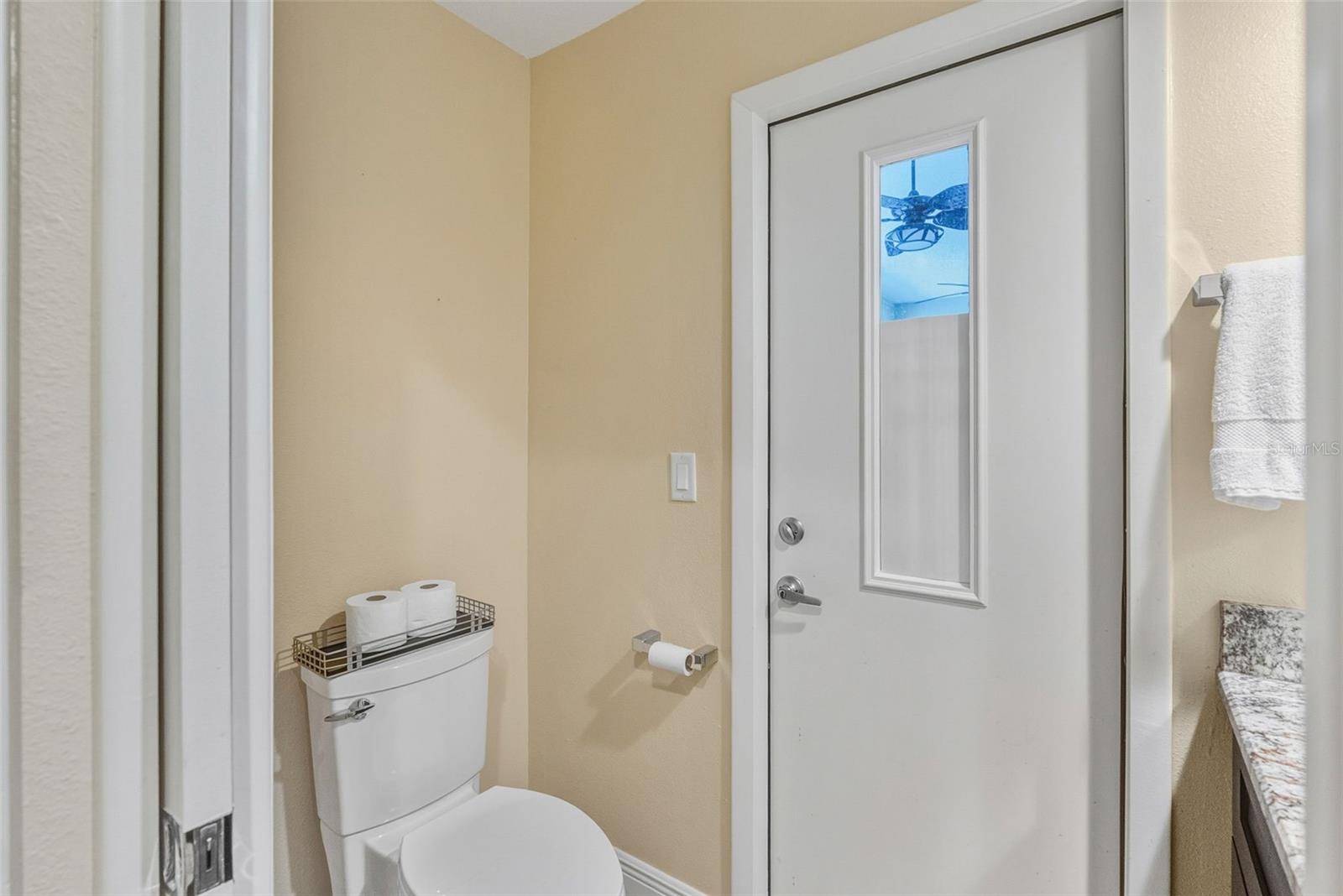 Image 30 of 47 For 1362 Lake Woodlands Parkway