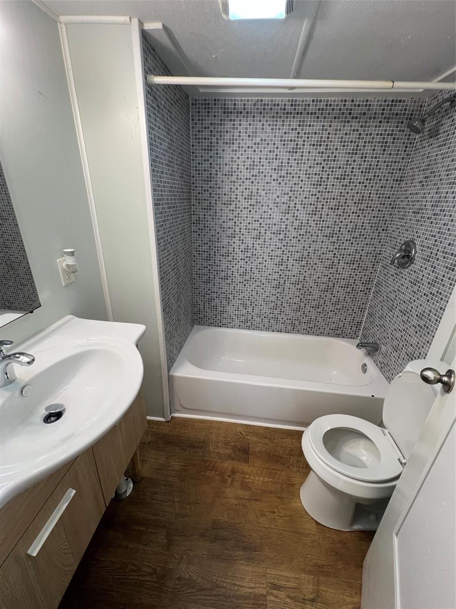 Image 5 of 10 For 20000 Us Highway 19 N 607