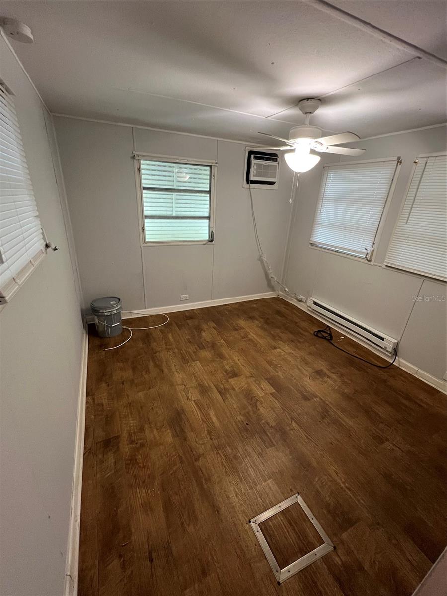 Image 6 of 10 For 20000 Us Highway 19 N 607