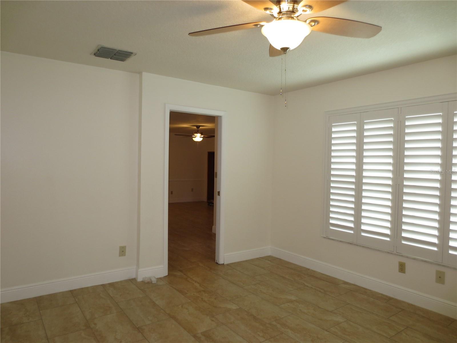 Image 25 of 43 For 3053 Gregor Court