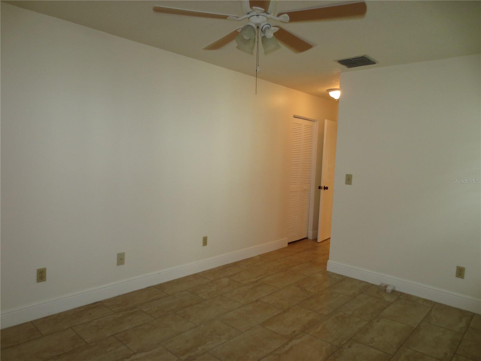 Image 29 of 43 For 3053 Gregor Court