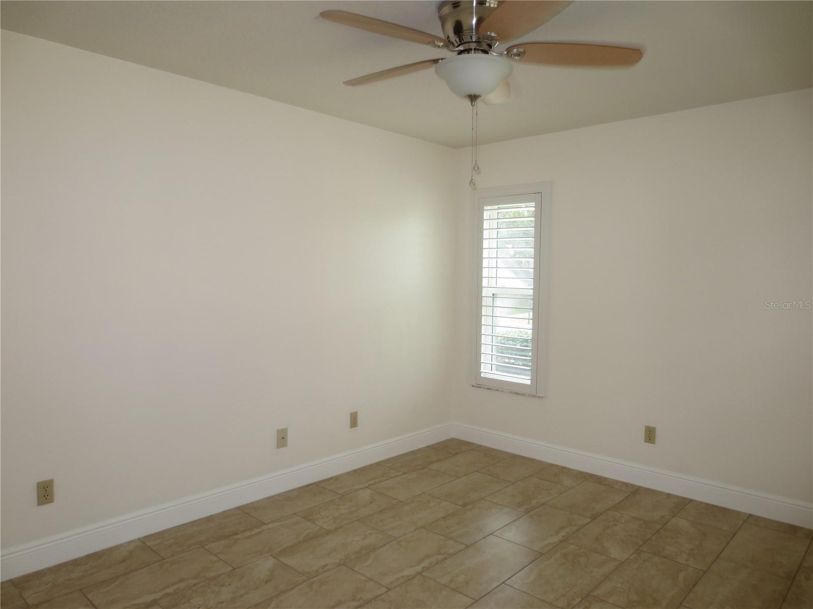 Image 39 of 43 For 3053 Gregor Court