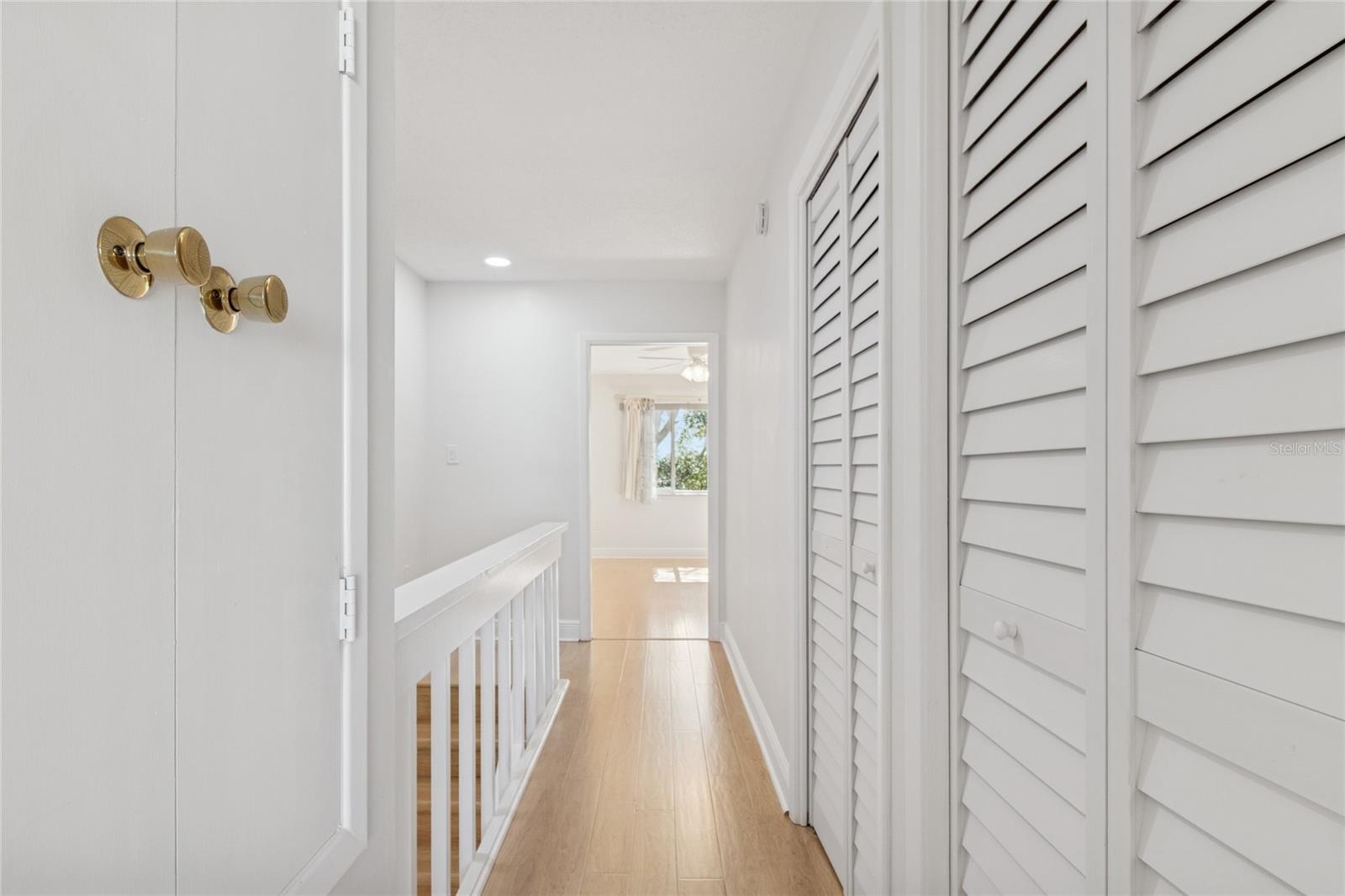 Image 35 of 77 For 433 Paula Drive 24