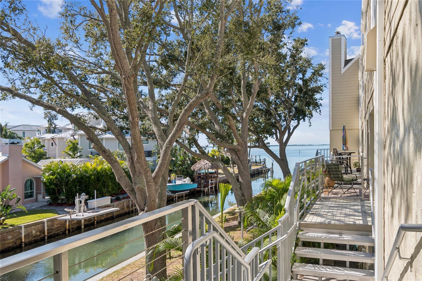 Image 52 of 77 For 433 Paula Drive 24