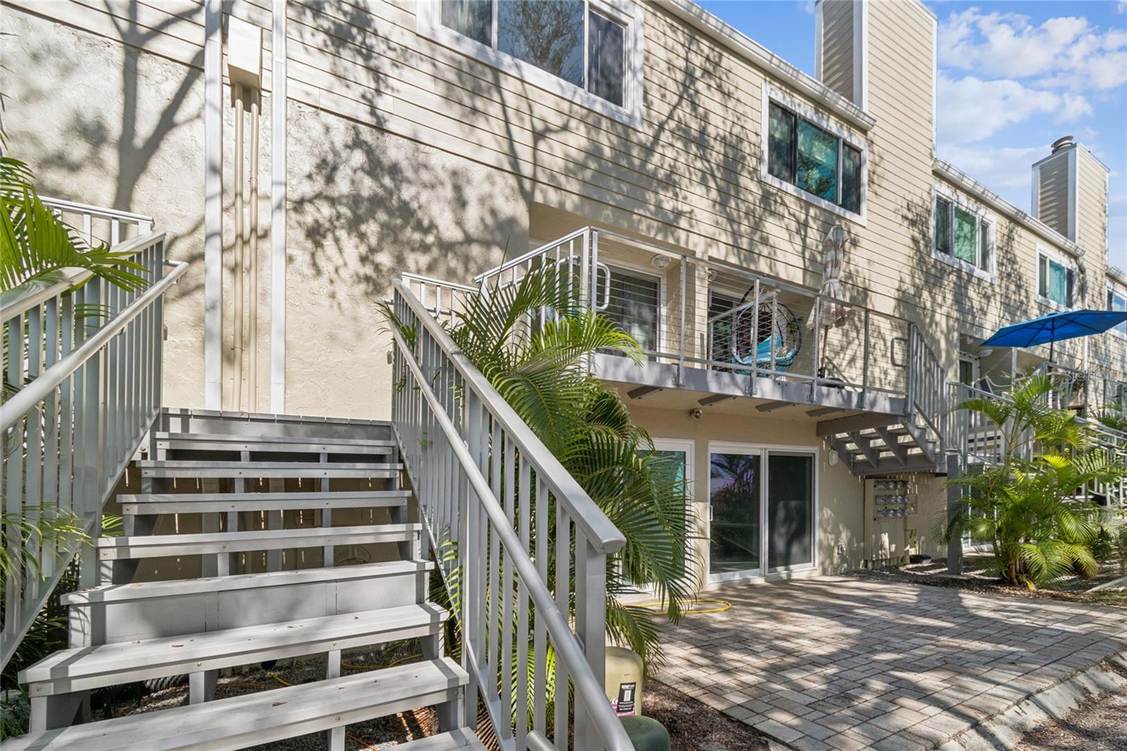 Image 54 of 77 For 433 Paula Drive 24