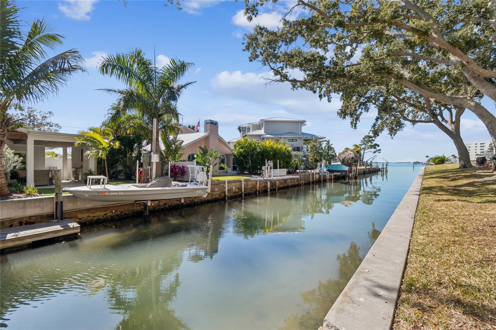 Image 55 of 77 For 433 Paula Drive 24