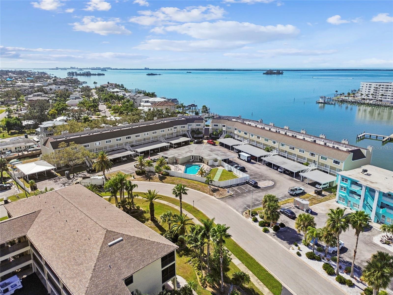 Image 63 of 77 For 433 Paula Drive 24