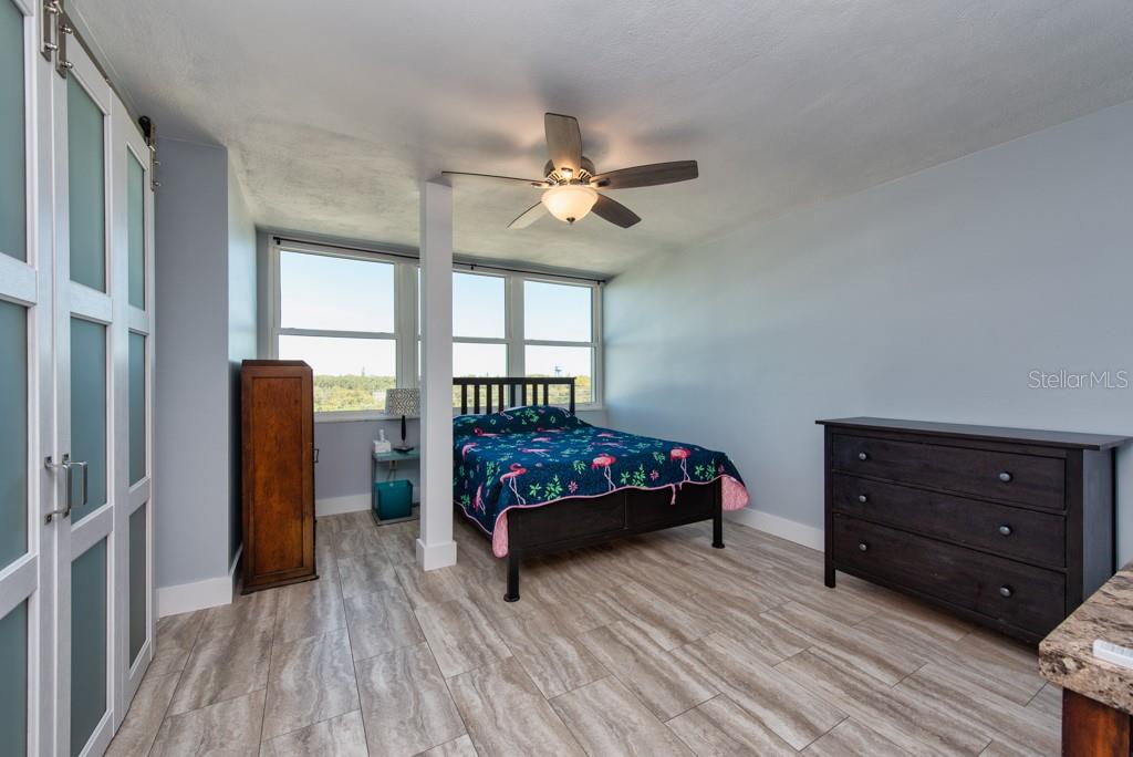 Image 15 of 38 For 841 4th Avenue N 64