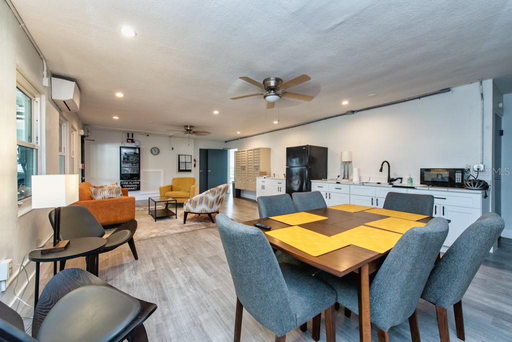 Image 20 of 38 For 841 4th Avenue N 64