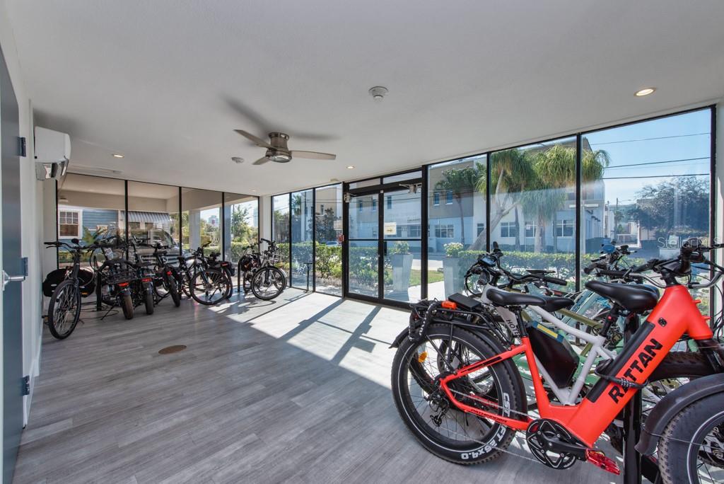 Image 21 of 38 For 841 4th Avenue N 64