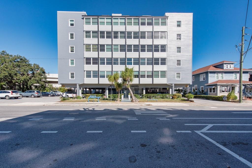 Image 32 of 38 For 841 4th Avenue N 64